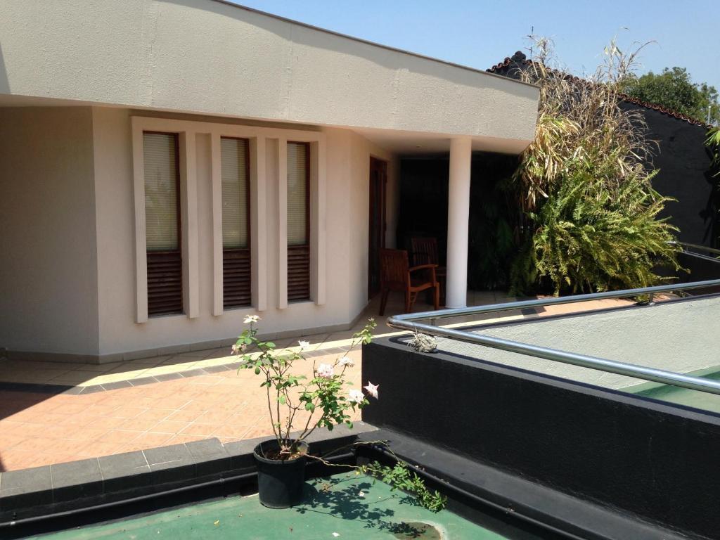 Silvikris Villa Colombo Exterior foto